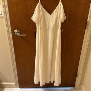 Express Pleated Chiffon Midi Dress